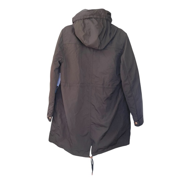 Women's Olive Puffer Jacket - Picture 10 of 14